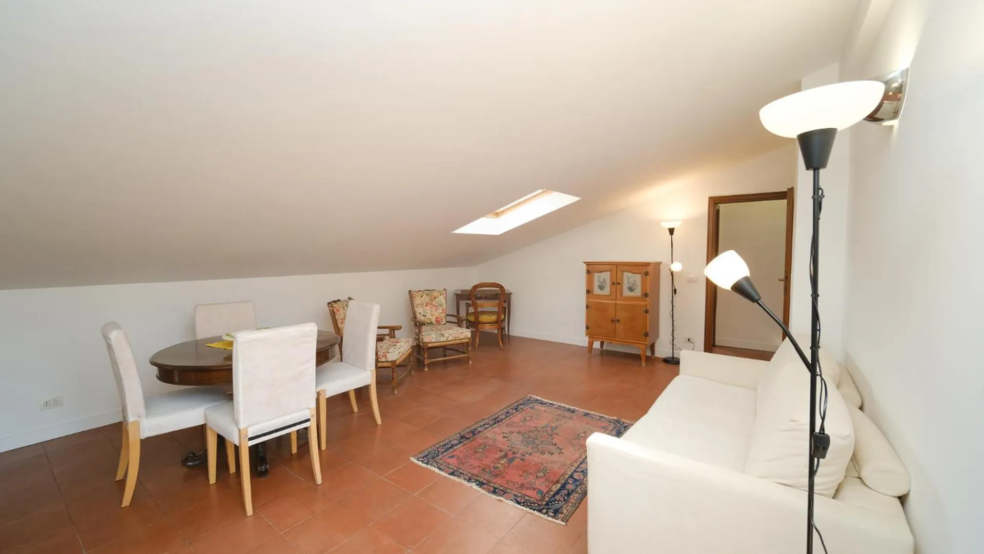 Juan'S Trevi Apartment Buddyrent Rome