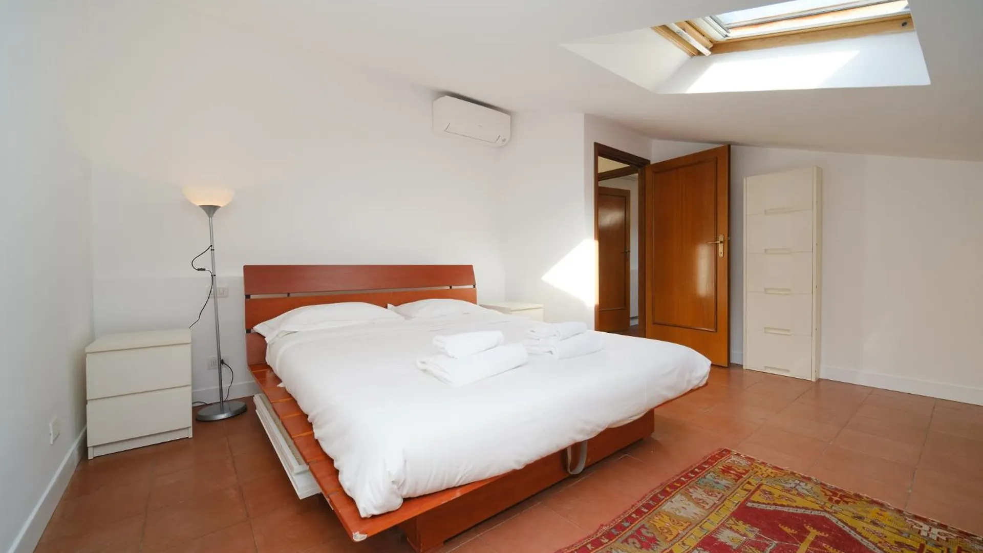 Juan'S Trevi Apartment Buddyrent Ρώμη