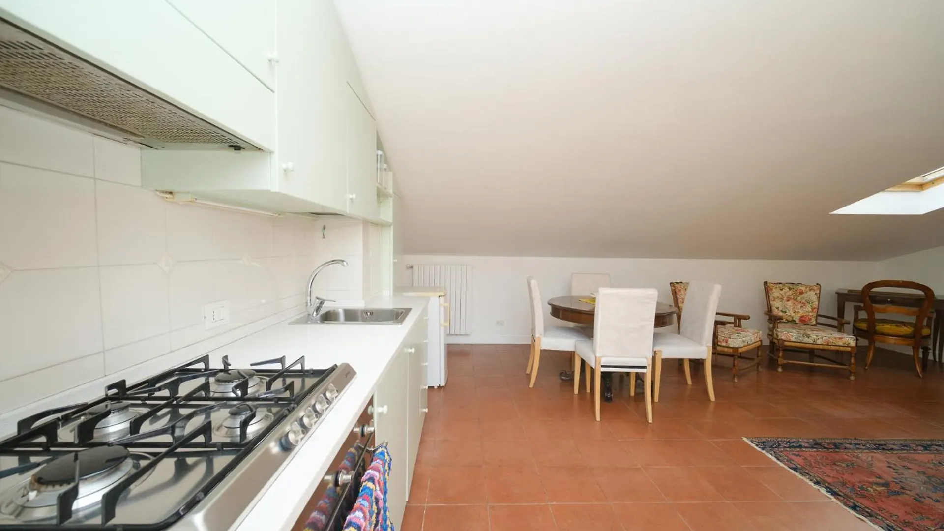 Juan'S Trevi Apartment Buddyrent Rome