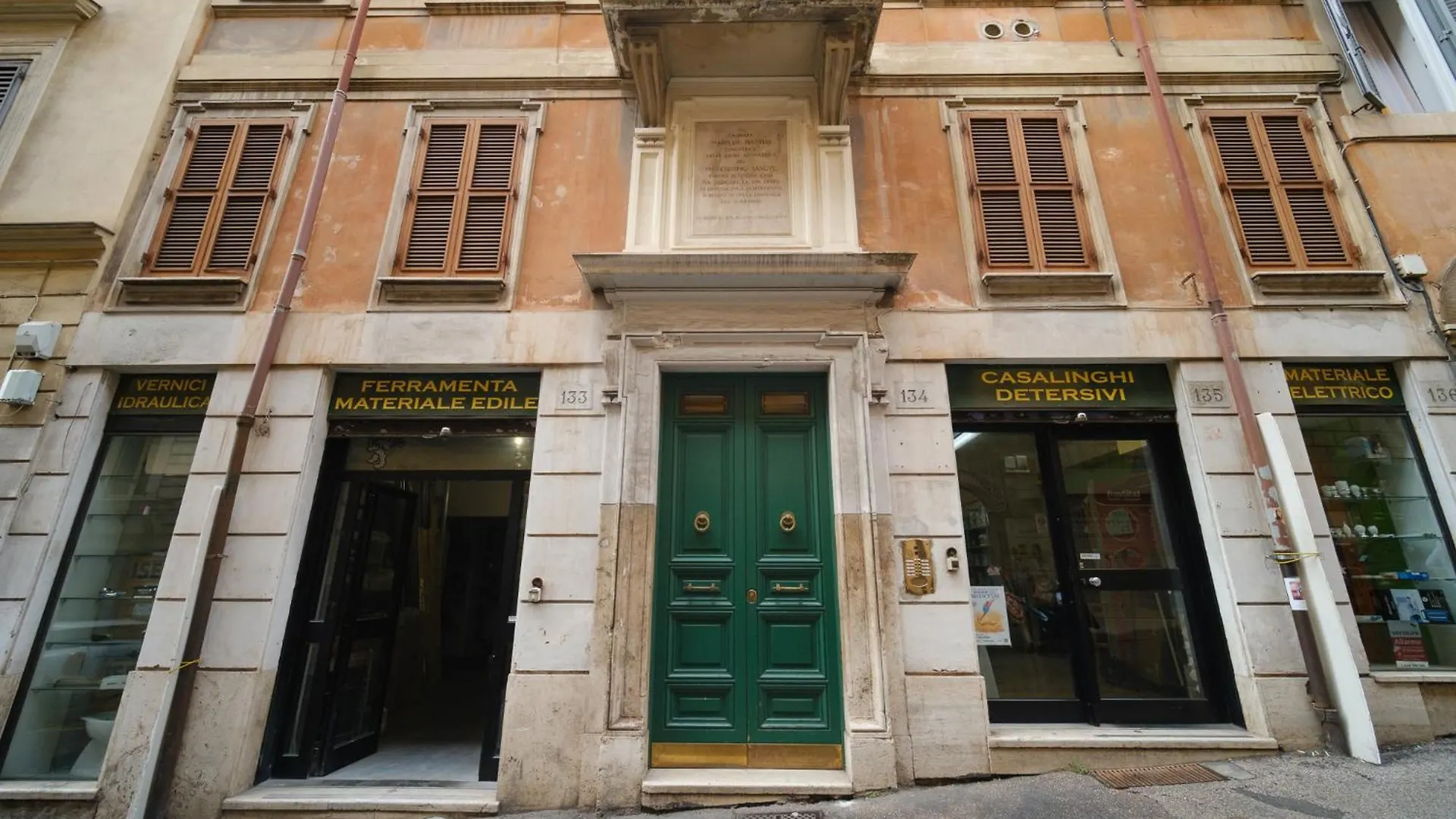 Juan'S Trevi Apartment Buddyrent Rome